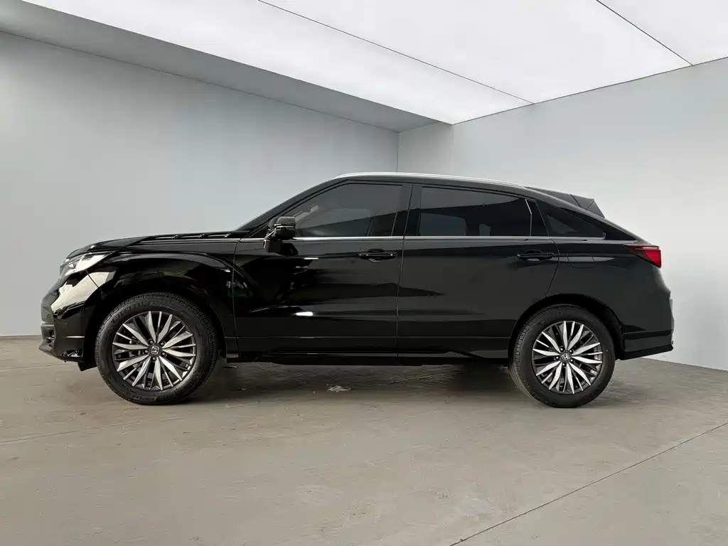Avancier 370 TURBO 4 WD Premium