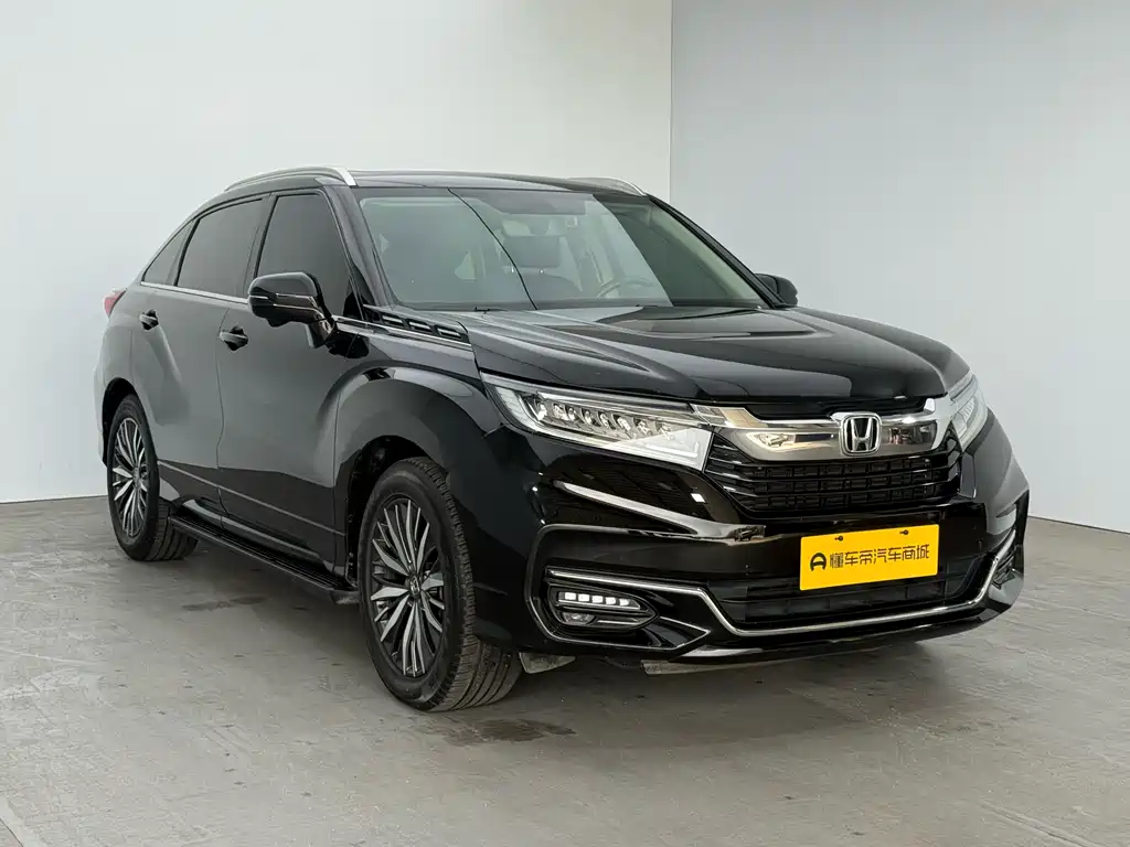 Avancier 370 TURBO 2 WD Luxury