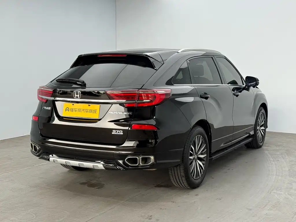 Avancier 370 TURBO 2 WD Luxury