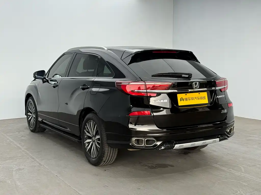 Avancier 370 TURBO 2 WD Luxury