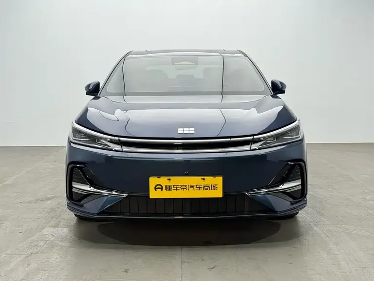 Geely Galaxy A7 银河A7 EM 2025款 EM-i 150 km 星舰版