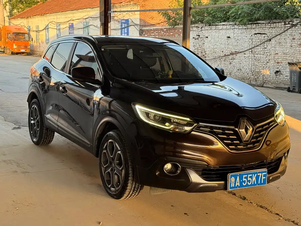 Kadjar 2.0 L 2 WD Distinguished