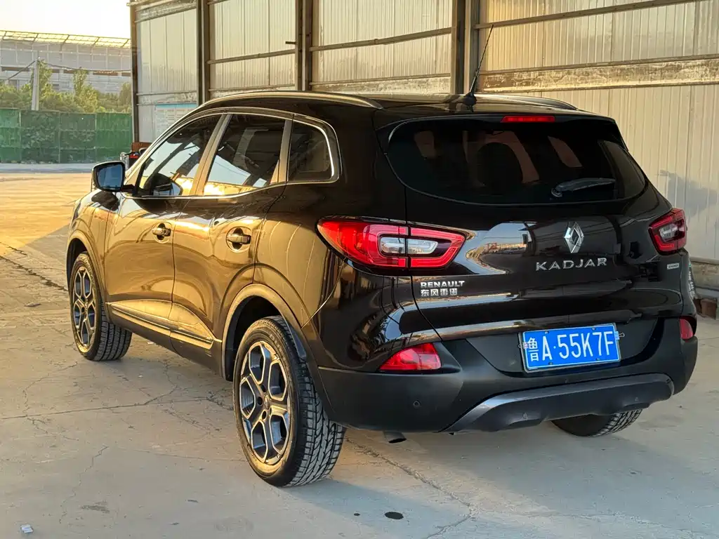 Kadjar 2.0 L 2 WD Distinguished