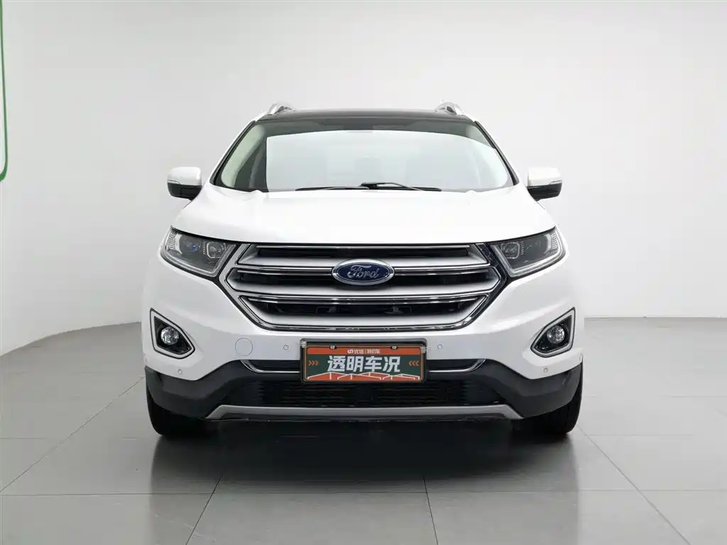 Edge EcoBoost 245 4 WD Supreme Sharp 7-seat