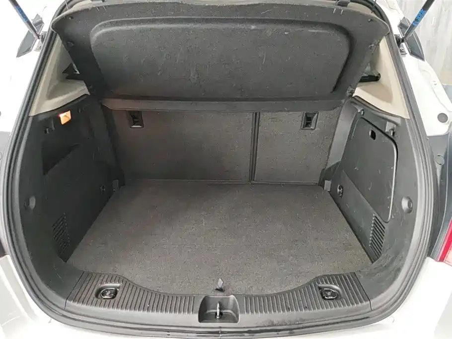 Encore 18 T Auto 2 WD Urban Leading