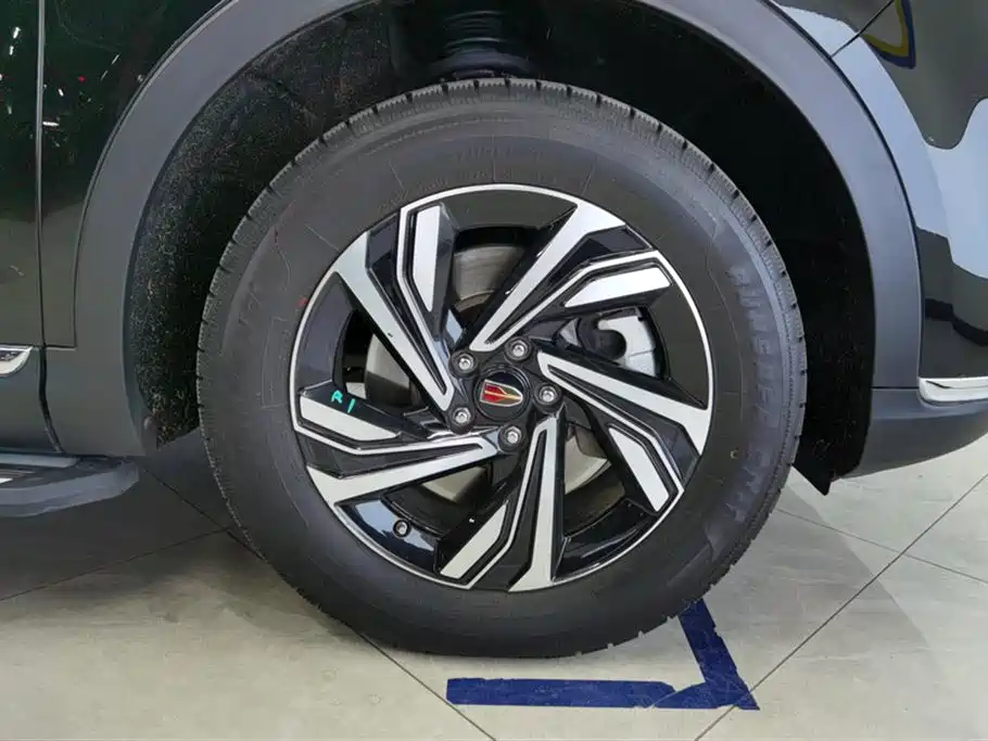 Hongqi HS5 Facelift 2.0 T Connected Flagship Enjoyment