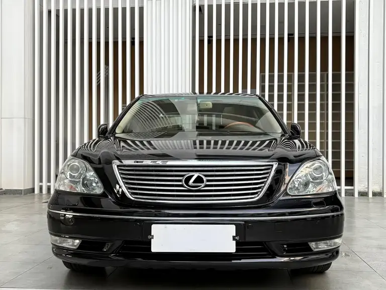 Lexus LS 430