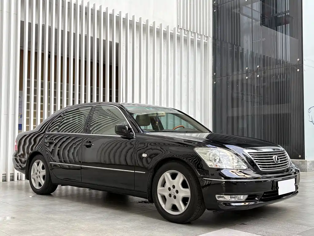 Lexus LS 430