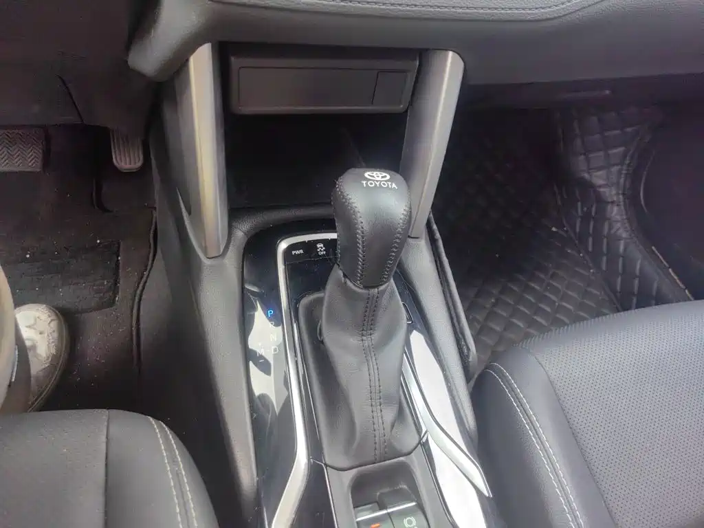 Frontlander 2.0 L CVT Luxury