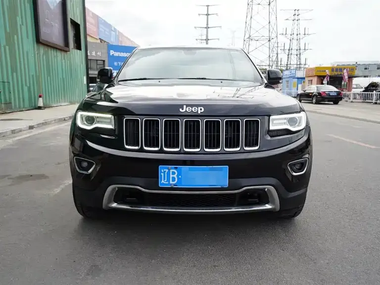Jeep Grand Cherokee (Import) 大切诺基(进口) 2015款 3.0 TD 柴油 精英导航版