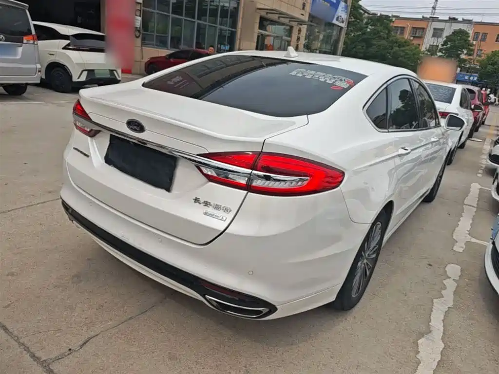 Mondeo EcoBoost 180 Luxury