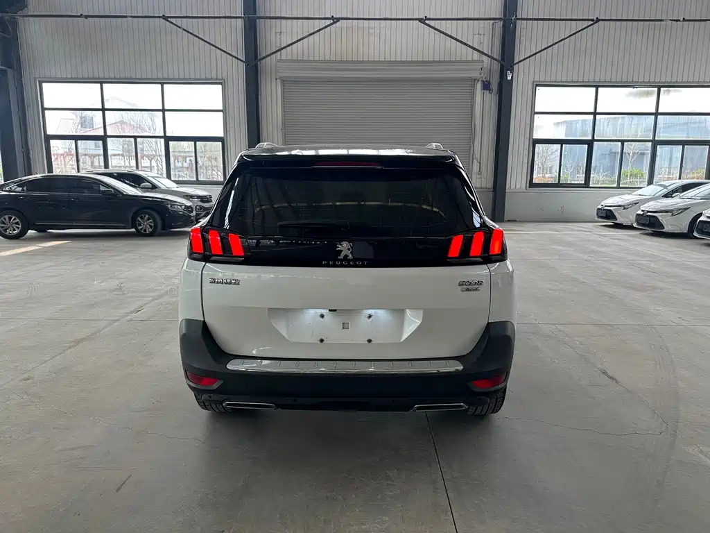 Peugeot 5008 350 THP 7-seat