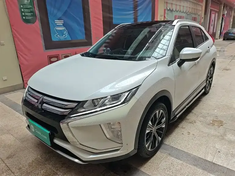 Mitsubishi Eclipse Cross 1.5 T CVT 2 WD Dream CN-VI
