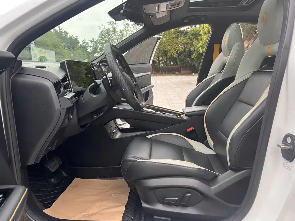 MG5 Scorpio 1.5 T Trophy Sport Grand Enjoyment