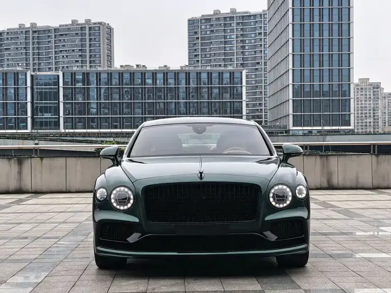 Bentley Flying Spur 4.0 T V8 Standard
