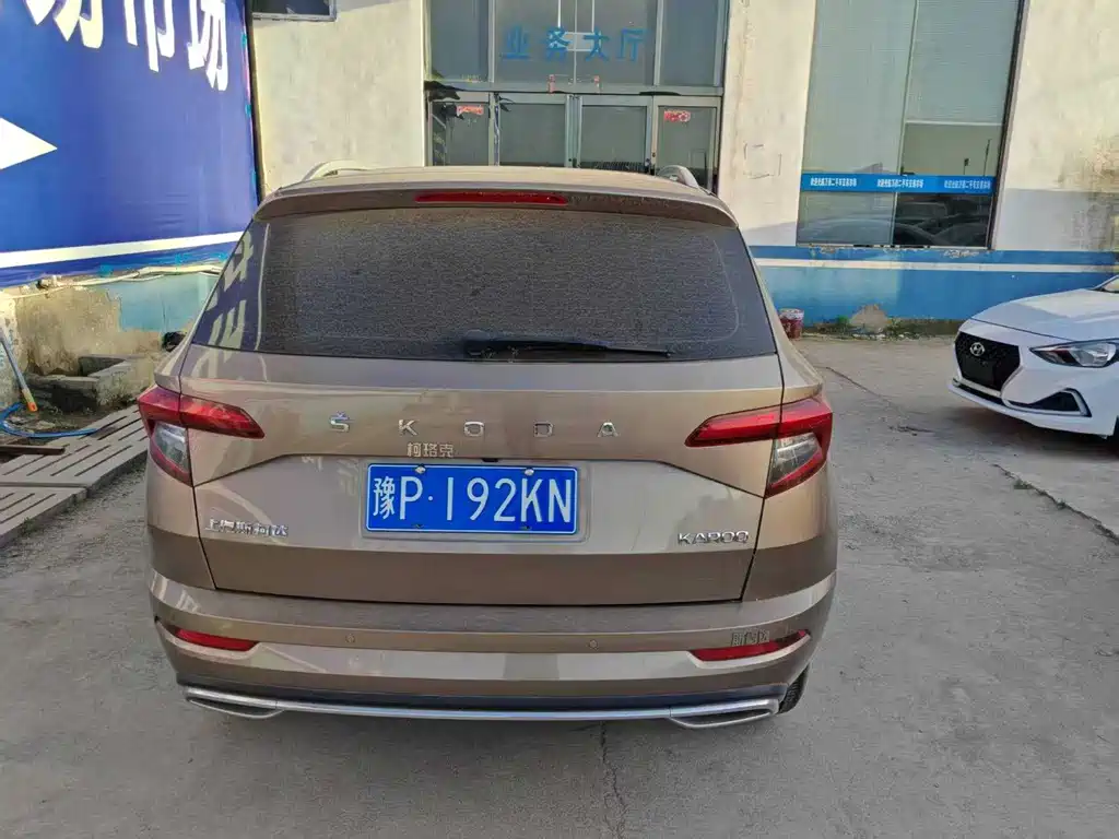 Karoq TSI280 Premium