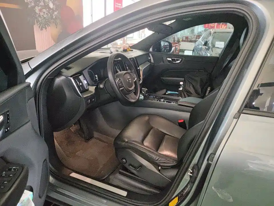 Volvo XC60 T5 4 WD Smart Vision Luxury