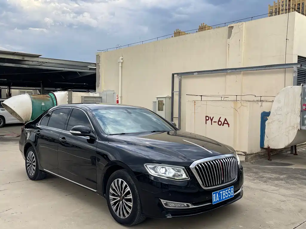 Hongqi H7 1.8 T Comfort