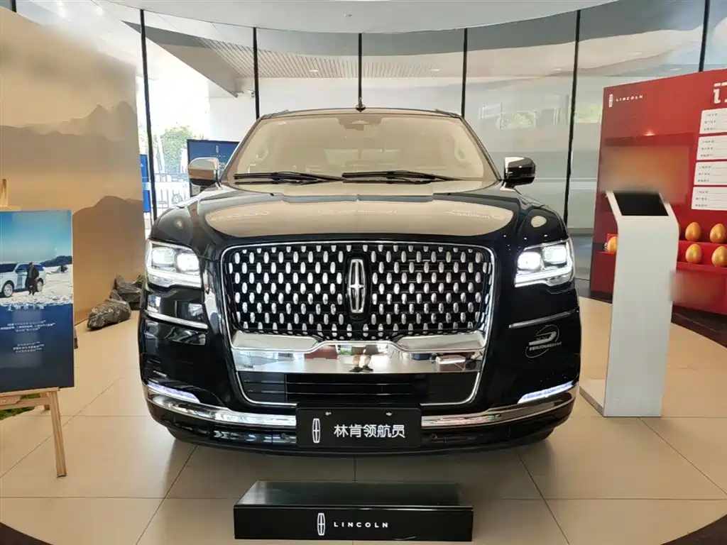 Navigator 3.5 T President