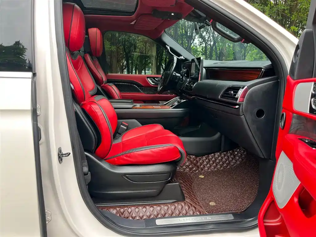 Navigator 3.5 T Honor Shine CN-V