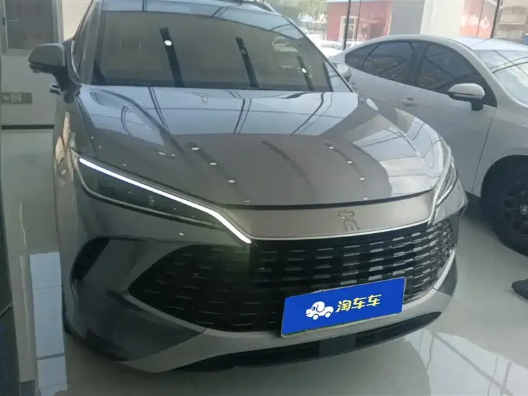 BYD Song L DM-i 112 km Leading
