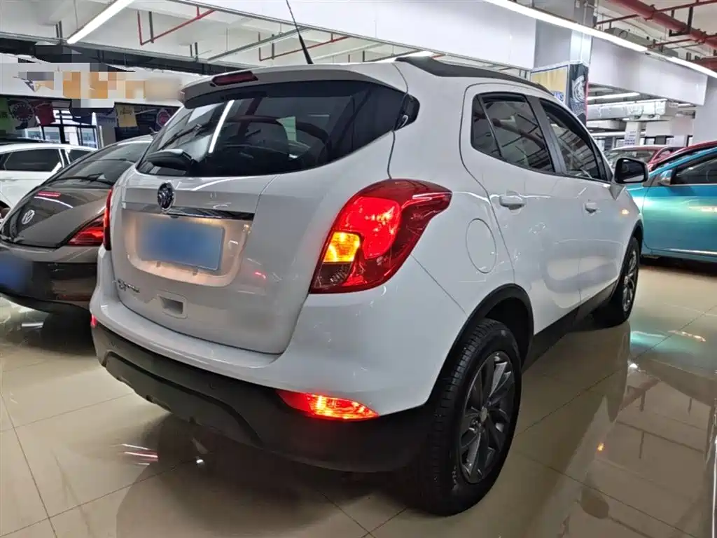 Encore 18 T Auto 2 WD Urban Leading