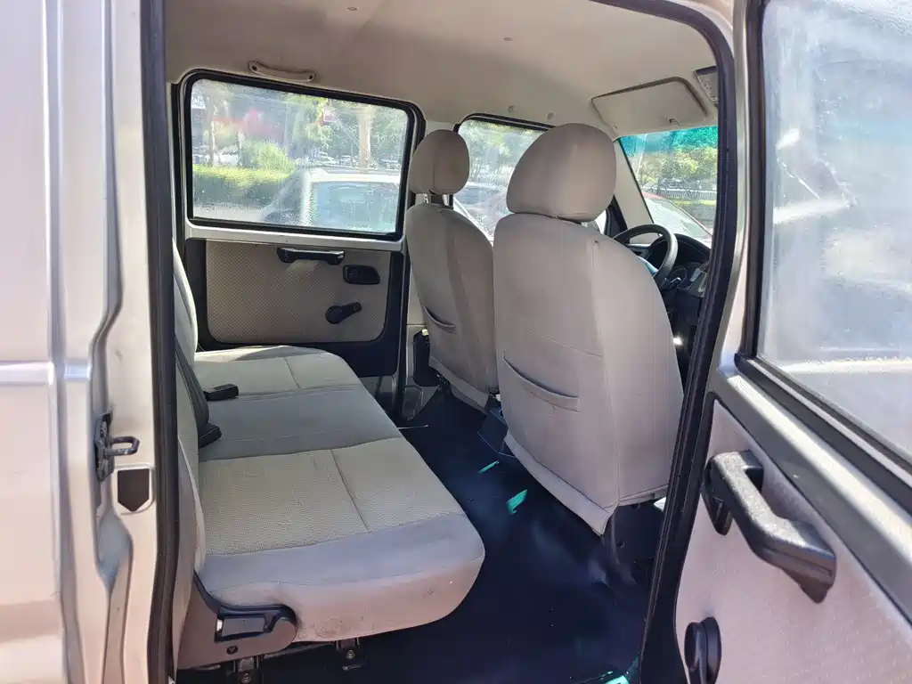 Jinbei T3 金杯T3 2015款 1.3 L双排舒适型DLCG12