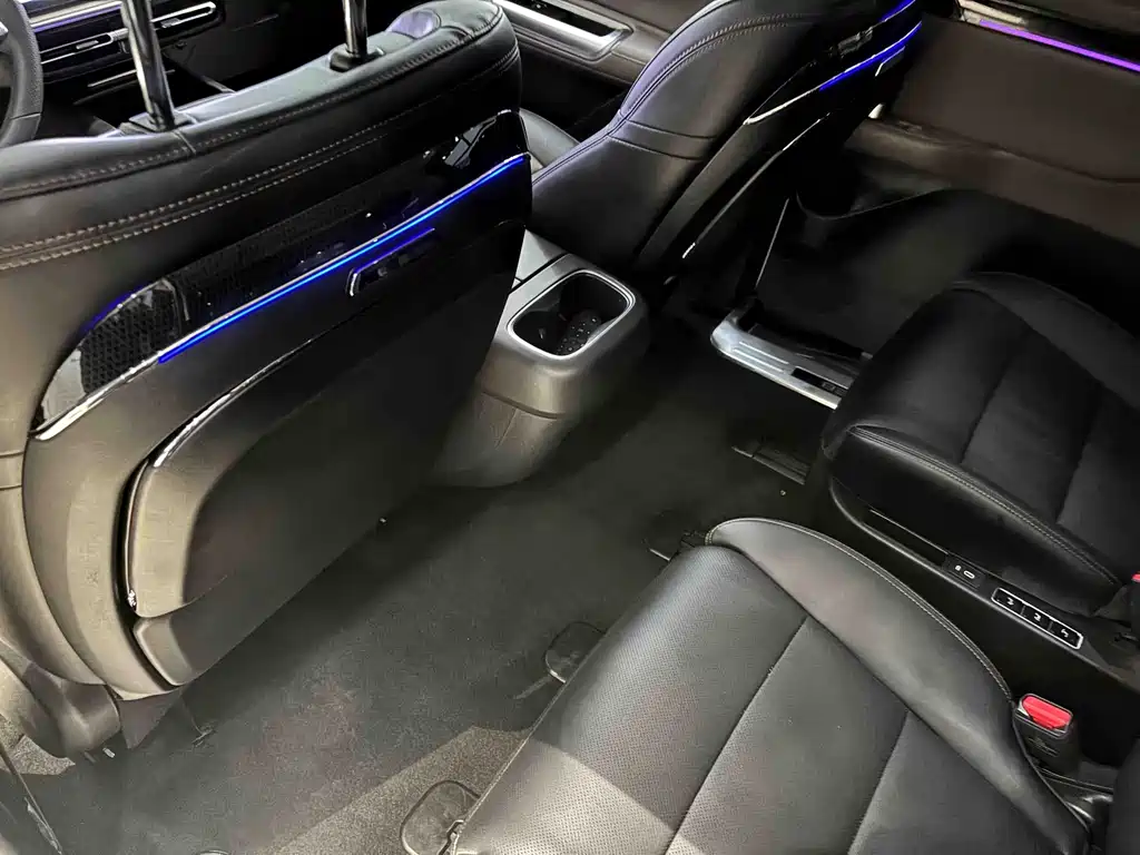 Trumpchi E8 NEV 传祺E8 PHEV 2024款 150 km MAX+