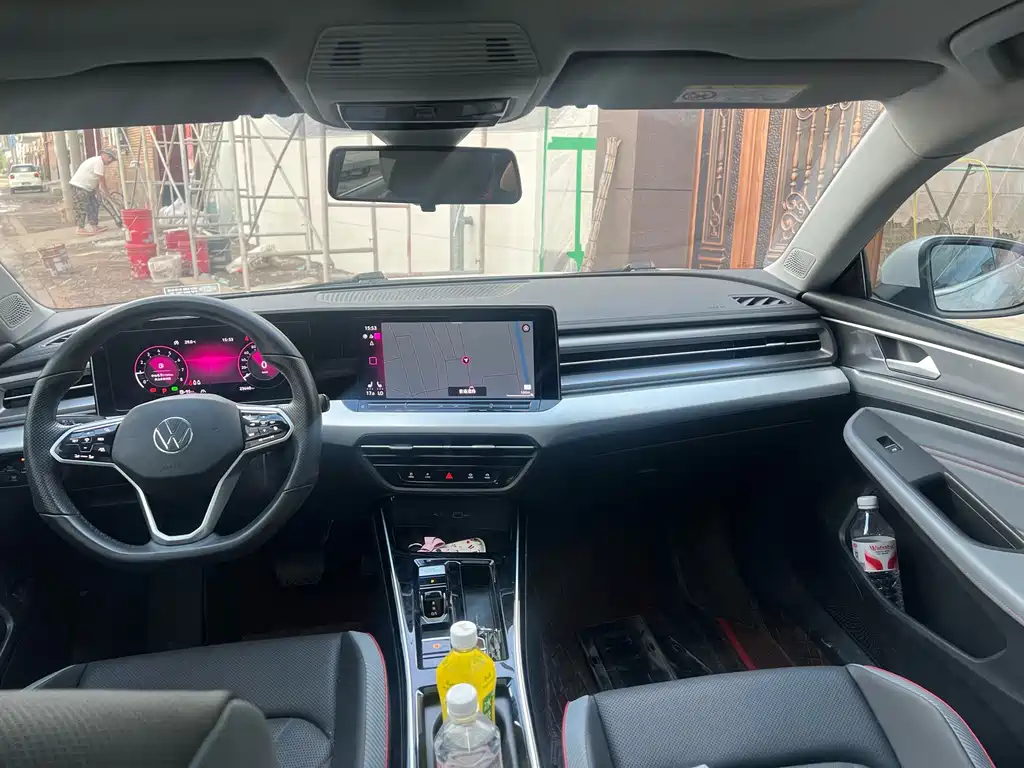 Lamando Lamando L 280 TSI DSG Spicy Cool