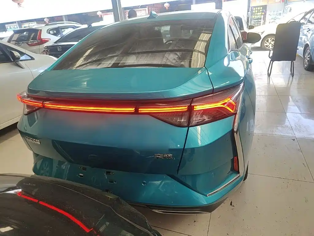Yixuan 230 T Auto Dream Chaser