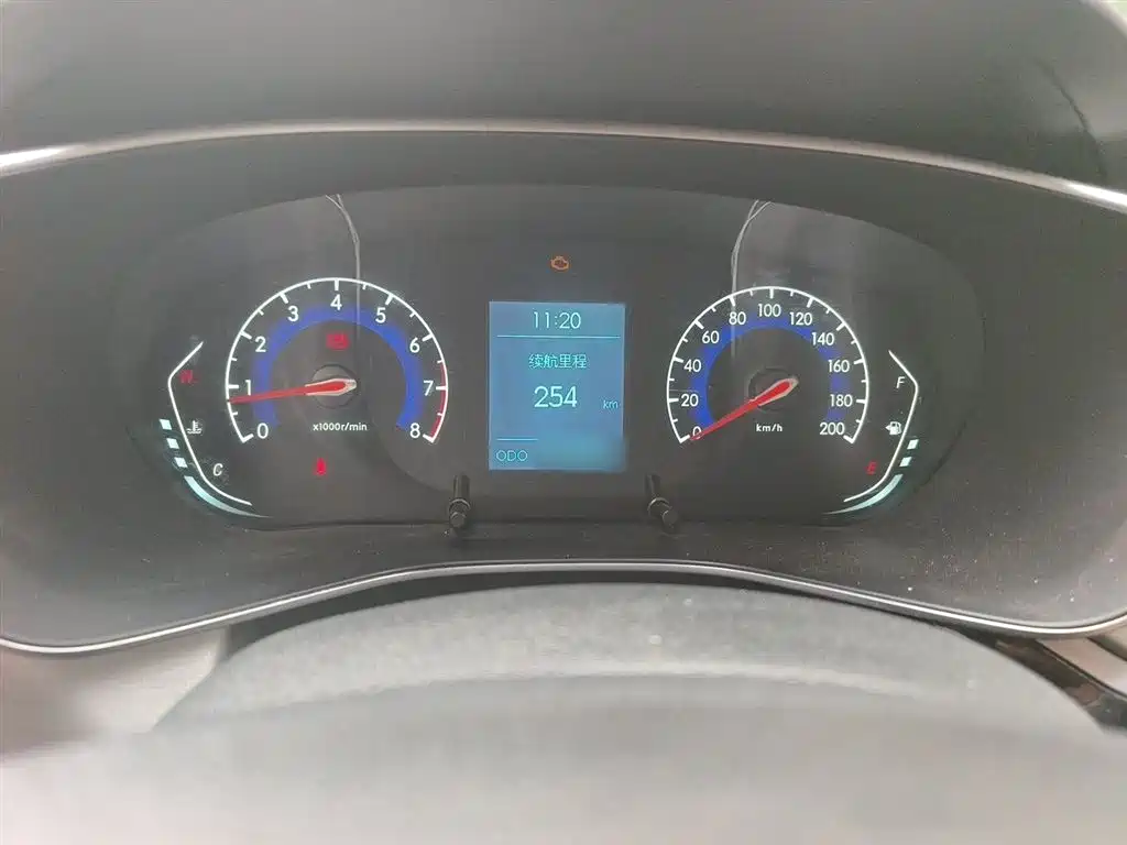 BAIC X3 1.5 T Manual Glory