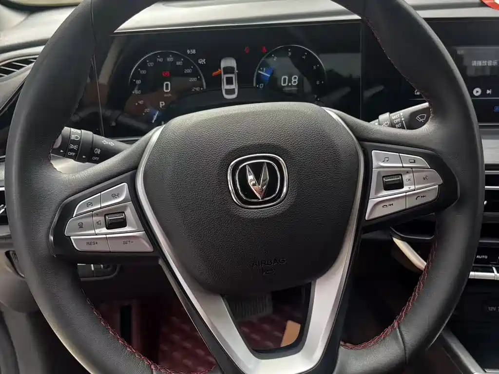 Eado PLUS Blue Whale NE 1.4 T GDI DCT Flagship