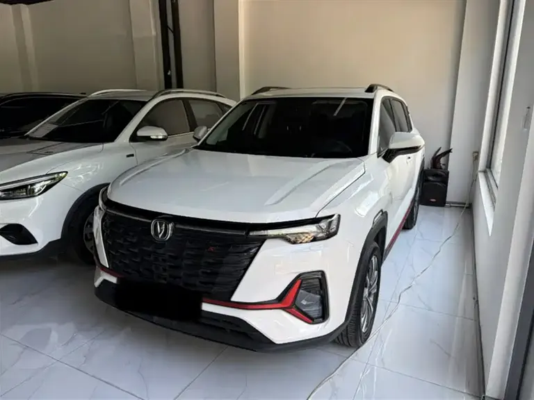 Changan CS35 PLUS 长安CS35 PLUS 2024款 蓝鲸NE 1.4 T DCT超享版