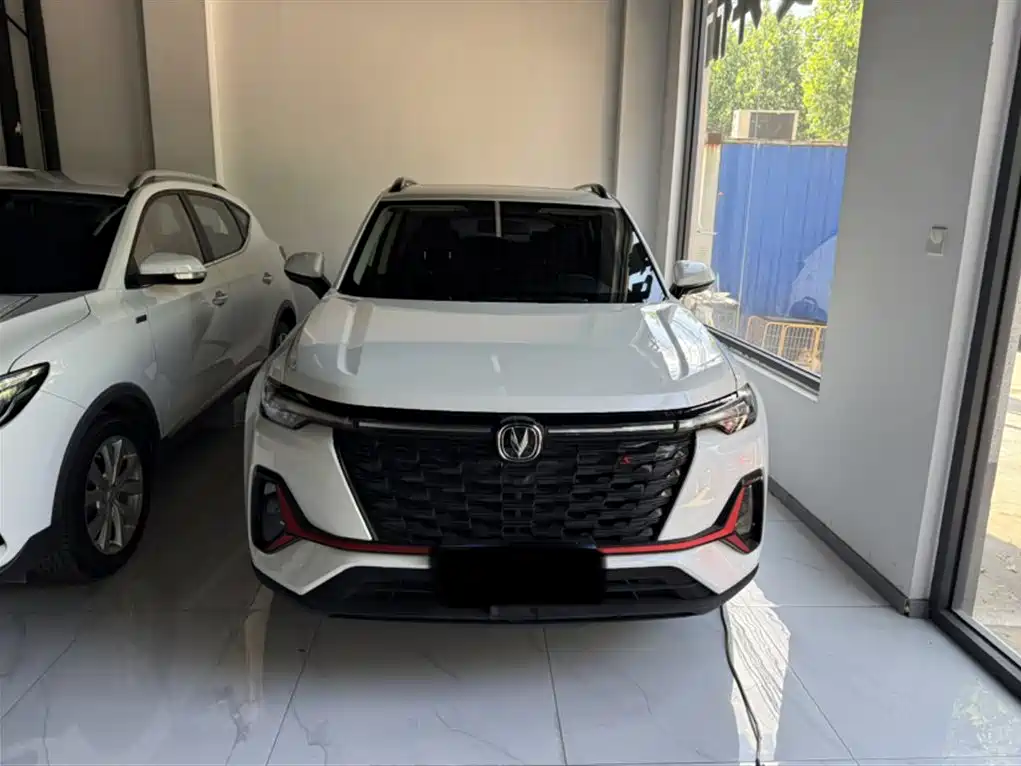 Changan CS35 PLUS 长安CS35 PLUS 2024款 蓝鲸NE 1.4 T DCT超享版