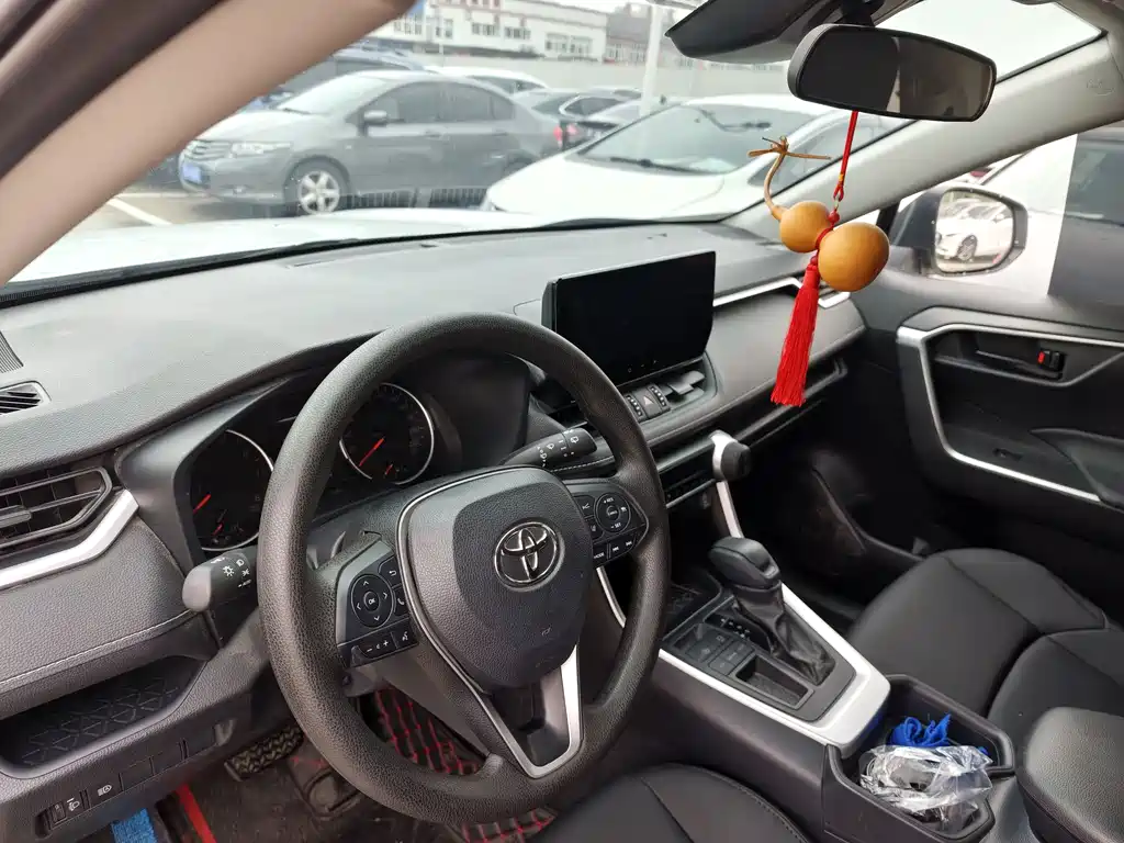 Wildlander 2.0 L CVT 2 WD Leading