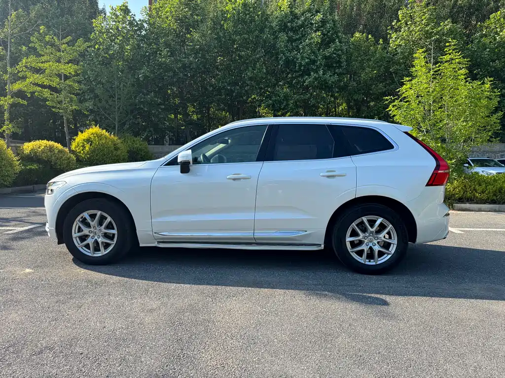 Volvo XC60 T5 4 WD Smart Vision Luxury