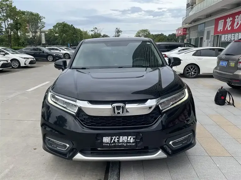 Honda Avancier 370 TURBO 2 WD Luxury