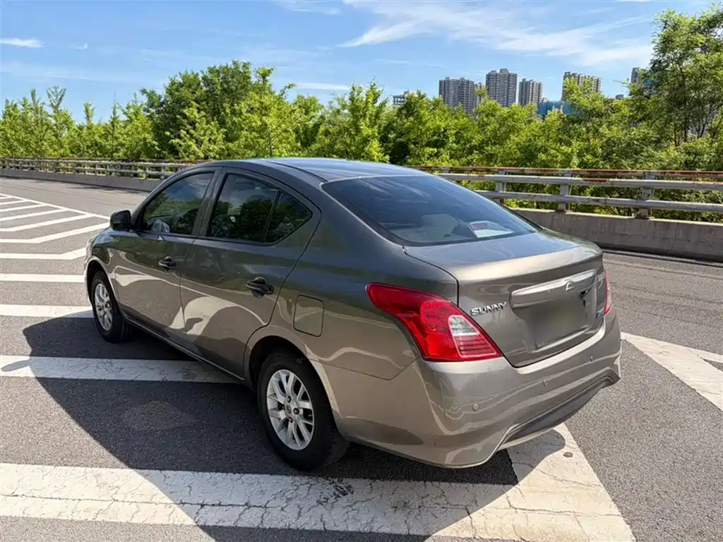 Sunny 1.5 XE CVT Comfort