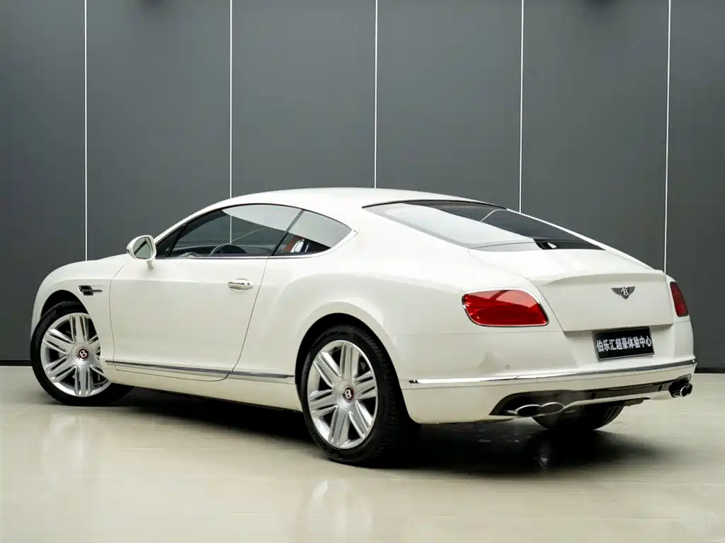 Continental GT 4.0 T GT V8 Standard