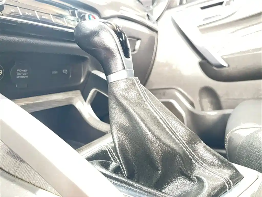 Vision X3 1.5 L Manual Elite