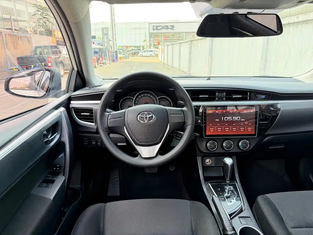 Levin 1.6 G CVT Elite