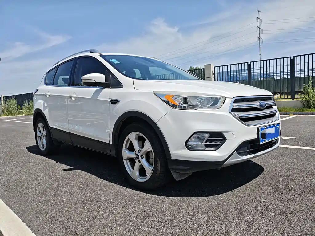 Kuga EcoBoost 180 2 WD