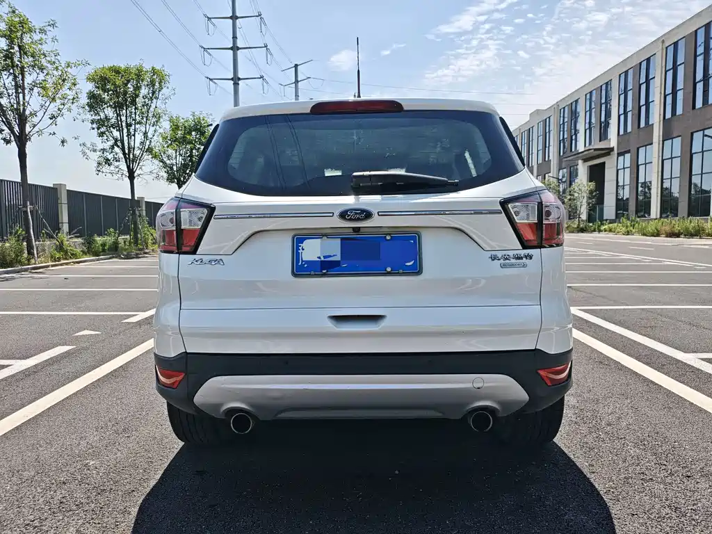 Kuga EcoBoost 180 2 WD
