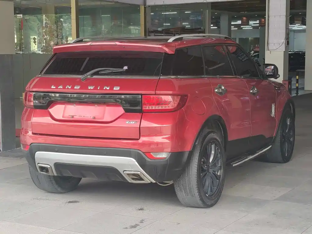 Landwind X7 2.0 T Panoramic Distinguished