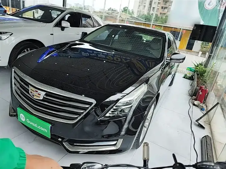 Cadillac CT6 28 T Fashion