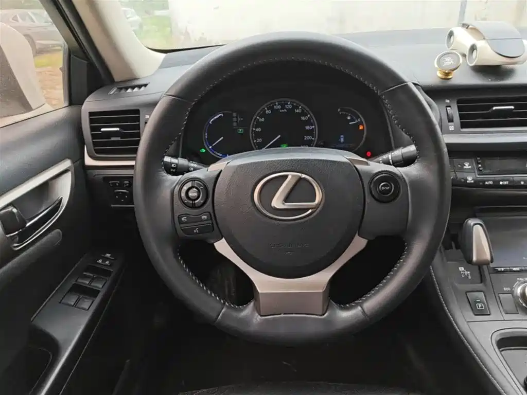 Lexus CT CT200 h Elite Mono