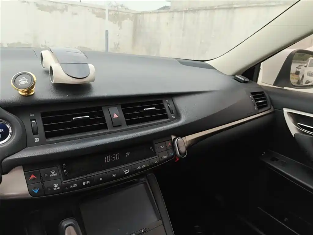 Lexus CT CT200 h Elite Mono