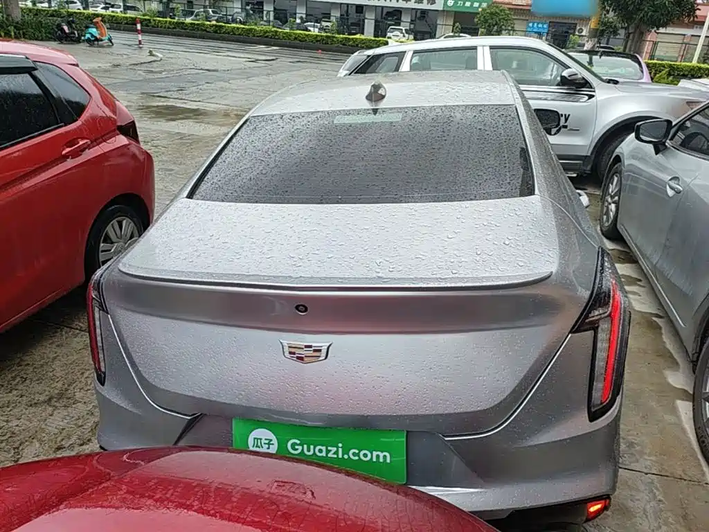 Cadillac CT4 28 T Distinguished