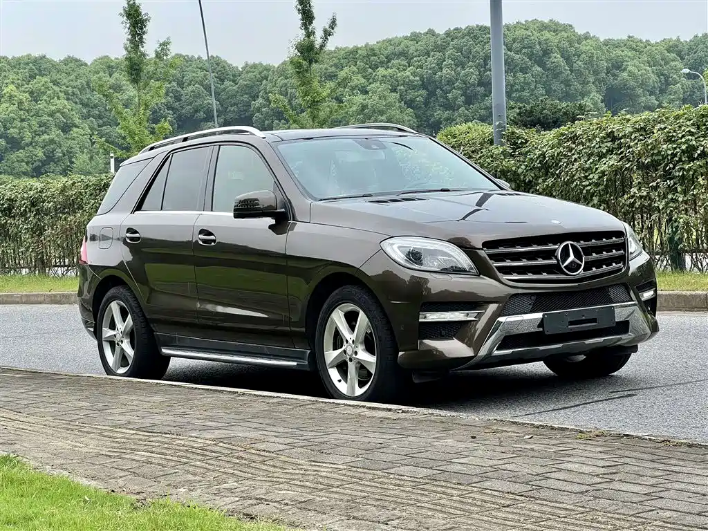 Mercedes-Benz M-Class ML 400 4 MATIC Dynamic