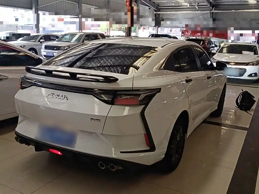 Yixuan Mach 1.5 L Auto Wind Chaser